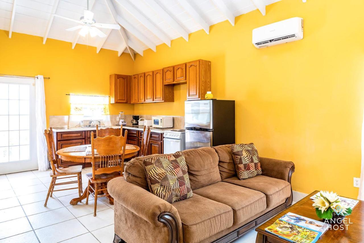 Chalk Sound Beach Residences Near Sapodilla Bay Beach By Angel Host! Taylor Bay Beach Екстериор снимка