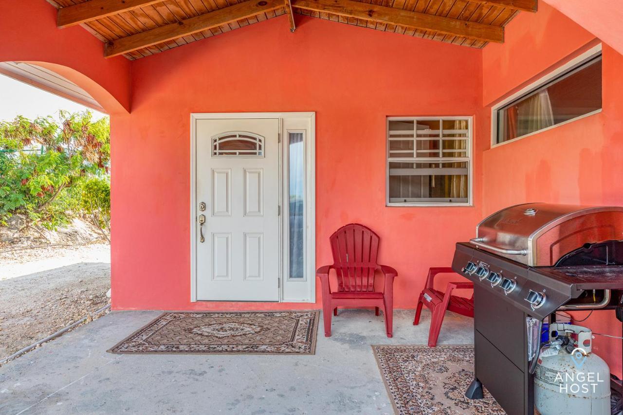 Chalk Sound Beach Residences Near Sapodilla Bay Beach By Angel Host! Taylor Bay Beach Екстериор снимка